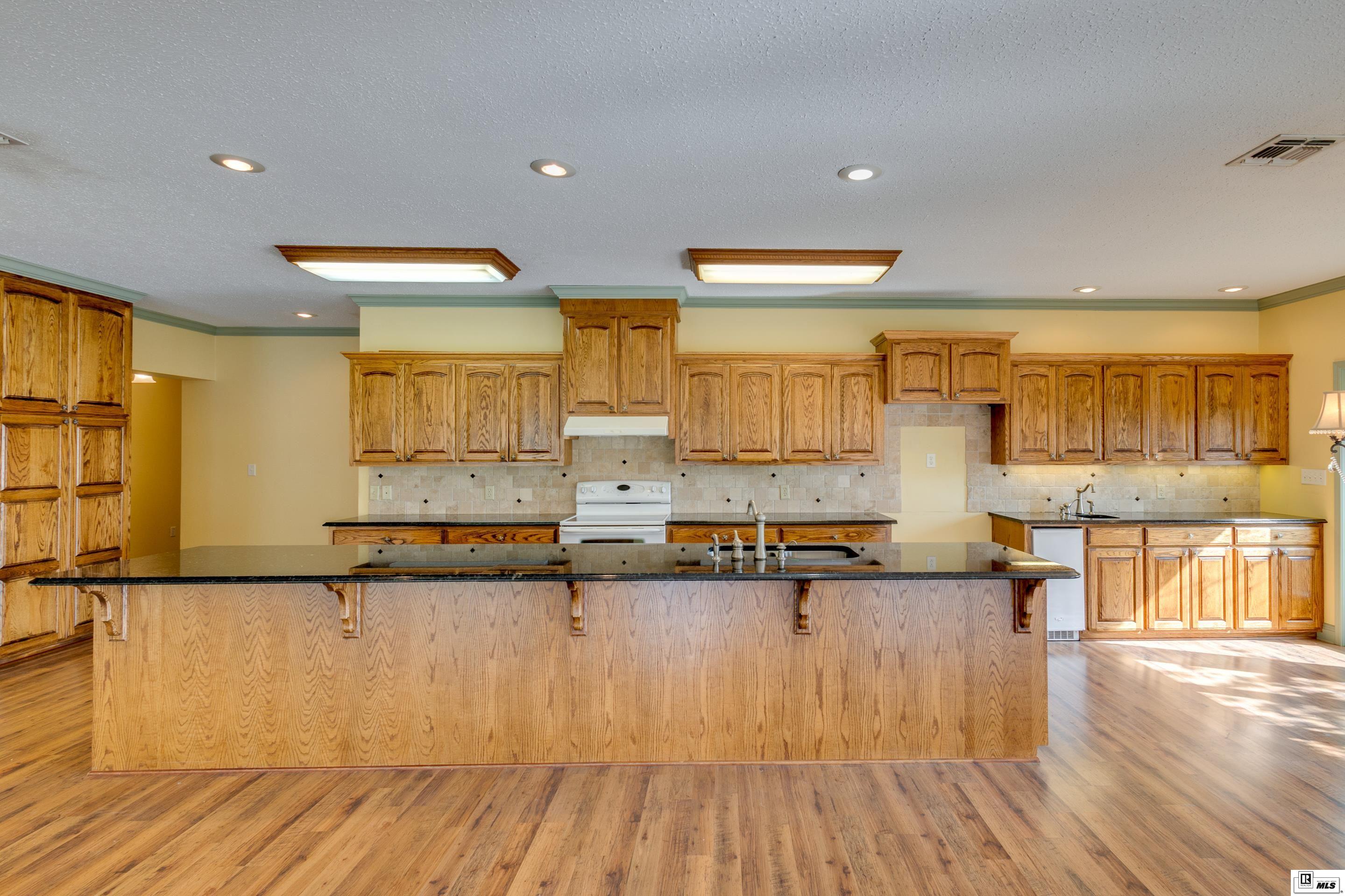 429 ROBINSON LANE, Homer, Louisiana, 71040, United States, 4 Bedrooms Bedrooms, ,2 BathroomsBathrooms,Residential,For Sale,429 ROBINSON LANE,1634667