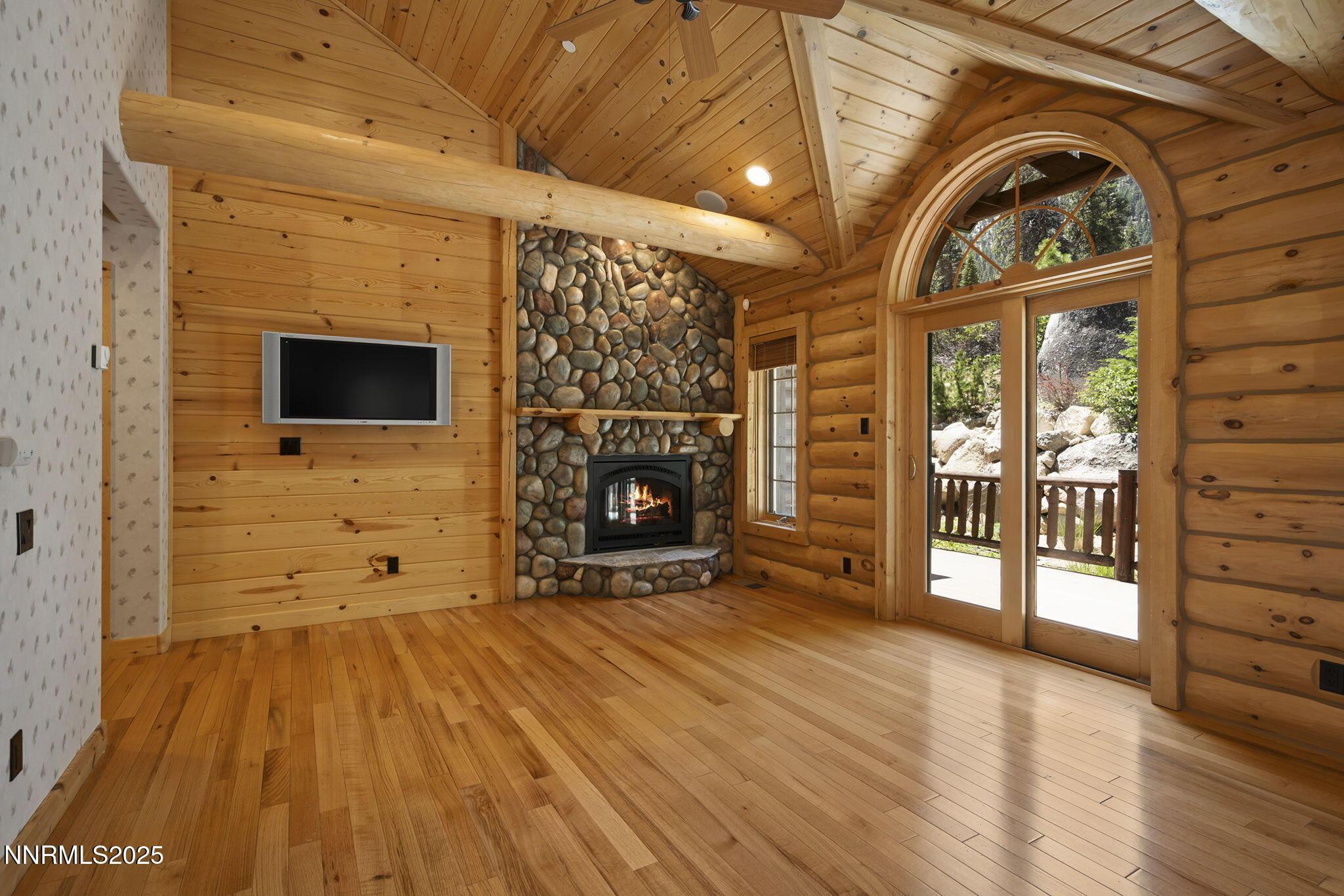 Gardnerville, Nevada, 89460, United States, 4 Bedrooms Bedrooms, ,6 BathroomsBathrooms,Residential,For Sale,1848388