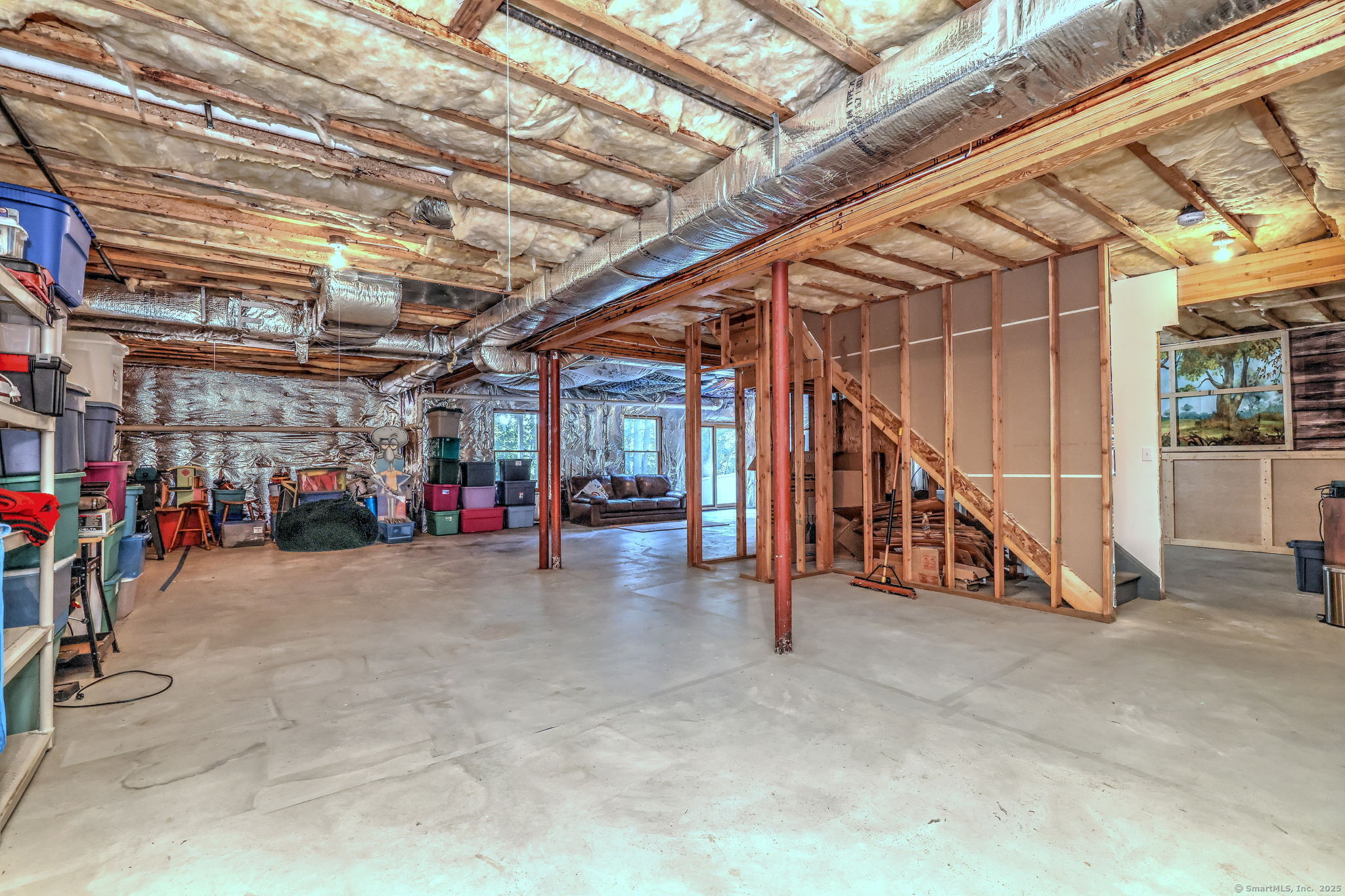 Milford, Connecticut, 06461, United States, 4 Bedrooms Bedrooms, ,3 BathroomsBathrooms,Residential,For Sale,1926096