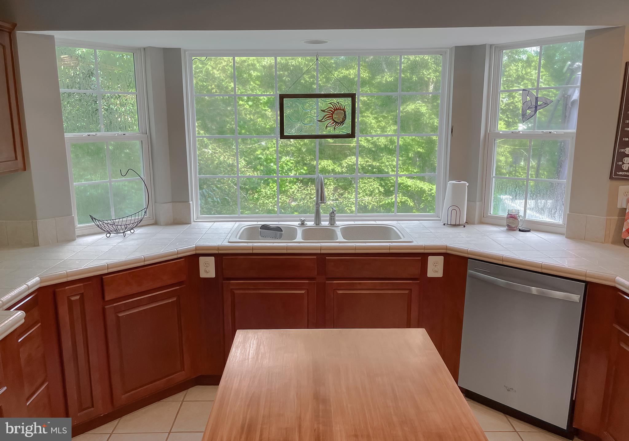 Callaway, Maryland, 20620, United States, 6 Bedrooms Bedrooms, ,5 BathroomsBathrooms,Residential,For Sale,1943056