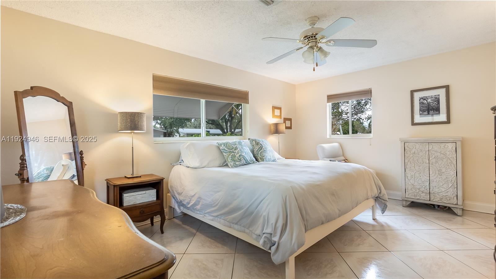Hollywood, Florida, 33021, United States, 3 Bedrooms Bedrooms, ,2 BathroomsBathrooms,Residential,For Sale,2001683