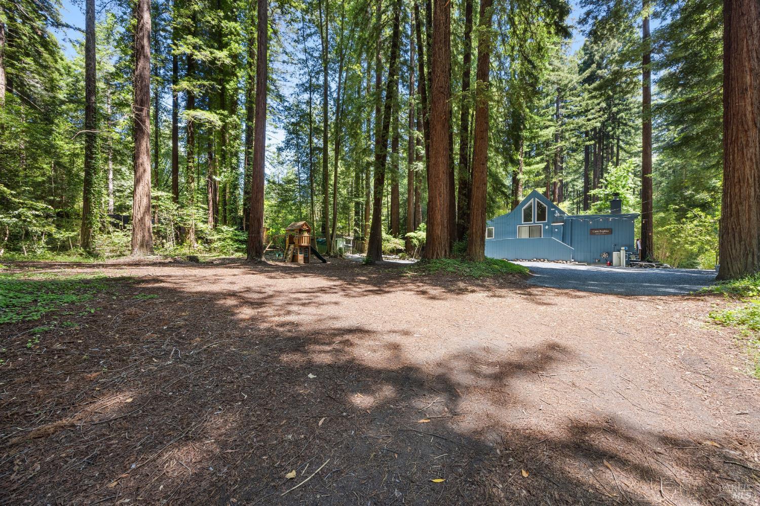 Monte Rio, California, 95462, United States, 2 Bedrooms Bedrooms, ,3 BathroomsBathrooms,Residential,For Sale,1861966