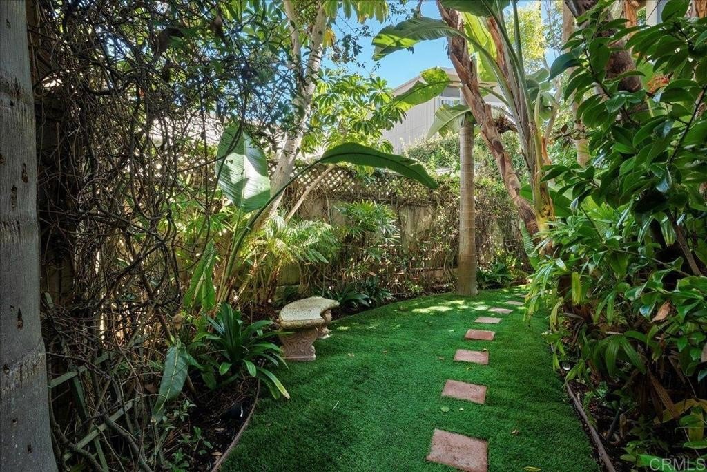 La Jolla, California, 92037, United States, 3 Bedrooms Bedrooms, ,3 BathroomsBathrooms,Residential,For Sale,1997509