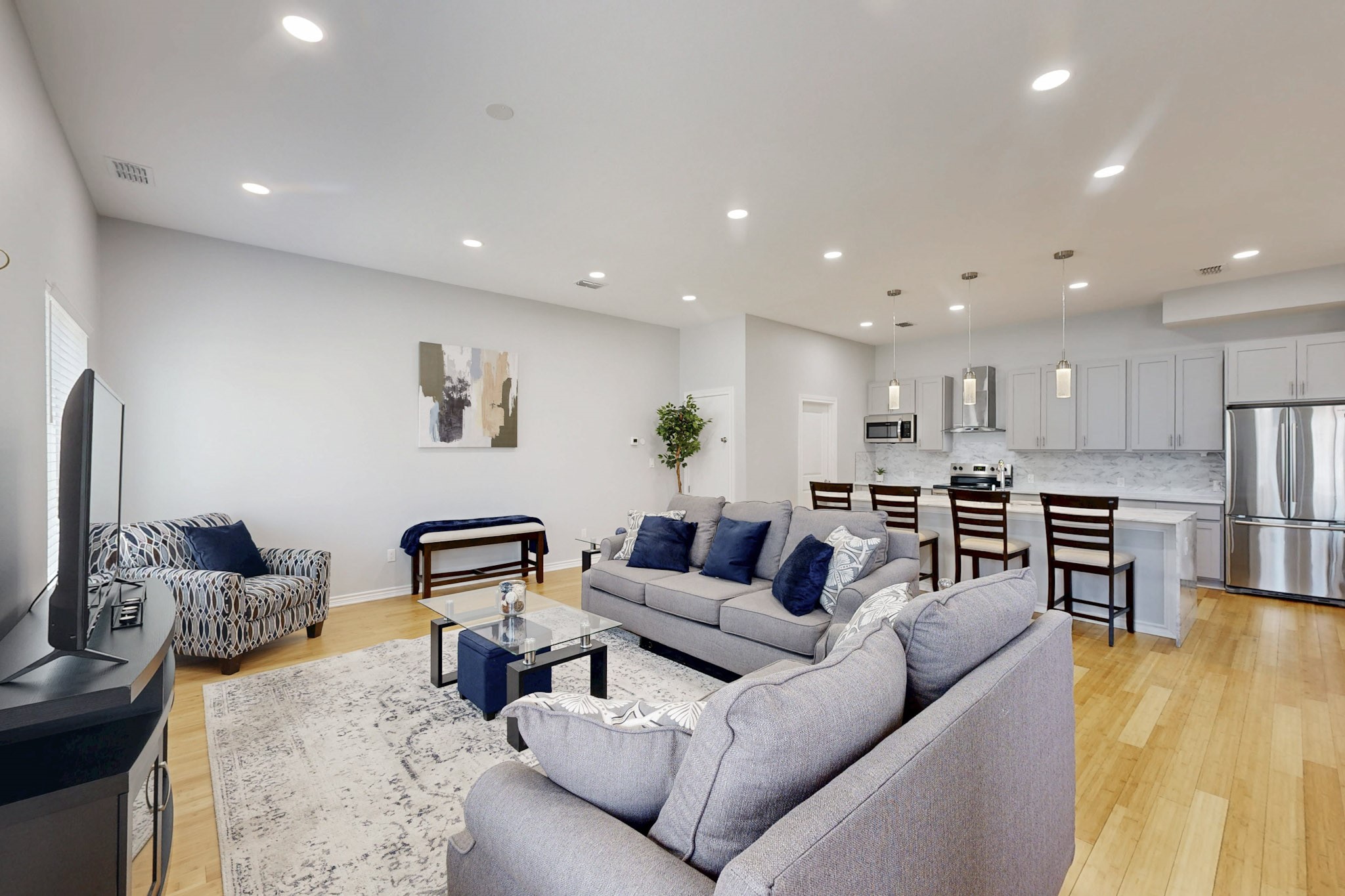 Dallas, Texas, 75204, United States, 3 Bedrooms Bedrooms, ,3 BathroomsBathrooms,Residential,For Sale,1903545