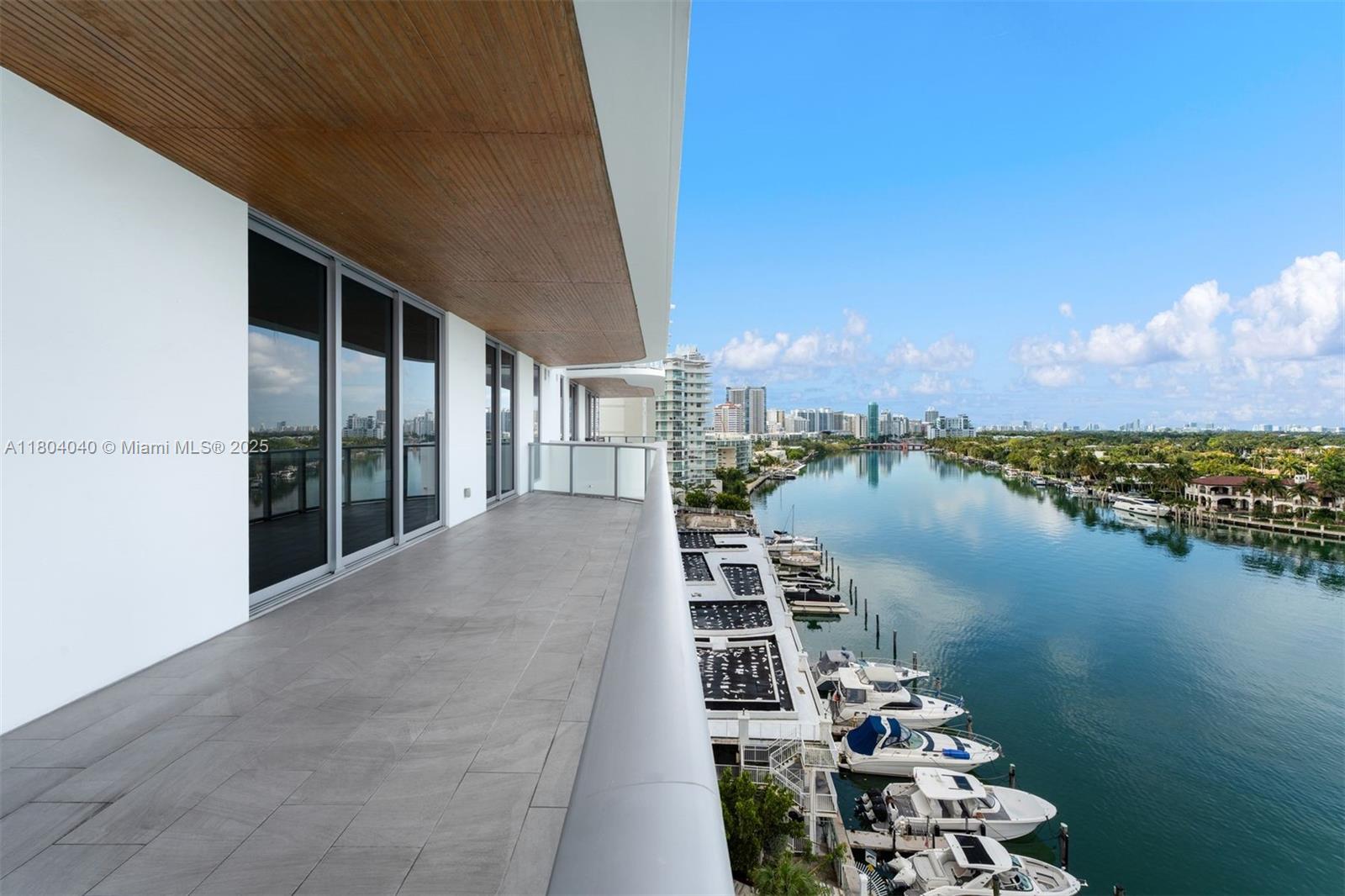 Miami Beach, Florida, 33141, United States, 2 Bedrooms Bedrooms, ,3 BathroomsBathrooms,Residential,For Sale,1828109