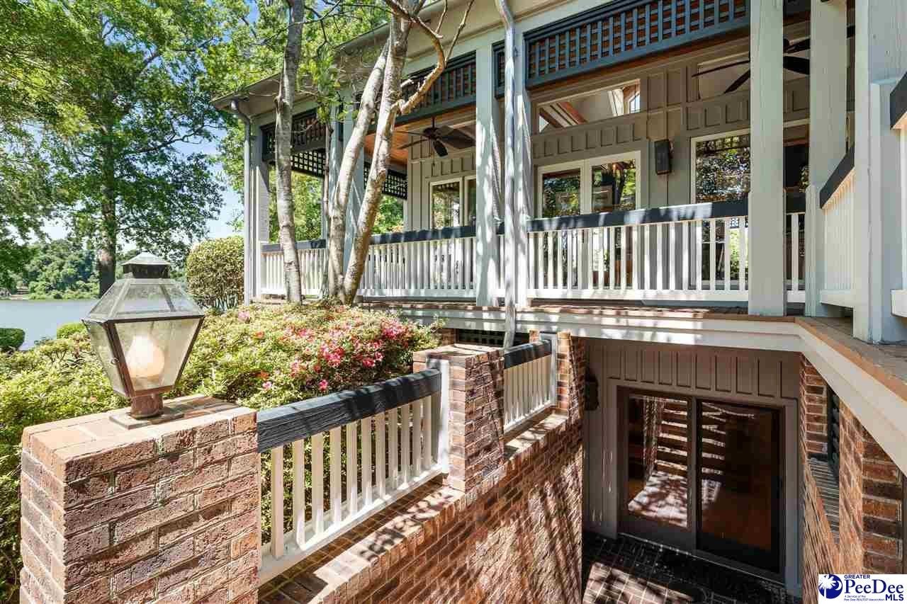 Florence, South Carolina, 29501, United States, 4 Bedrooms Bedrooms, ,5 BathroomsBathrooms,Residential,For Sale,1919552