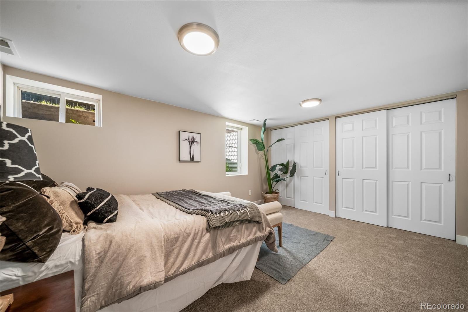 Denver, Colorado, 80210, United States, 3 Bedrooms Bedrooms, ,2 BathroomsBathrooms,Residential,For Sale,1939073