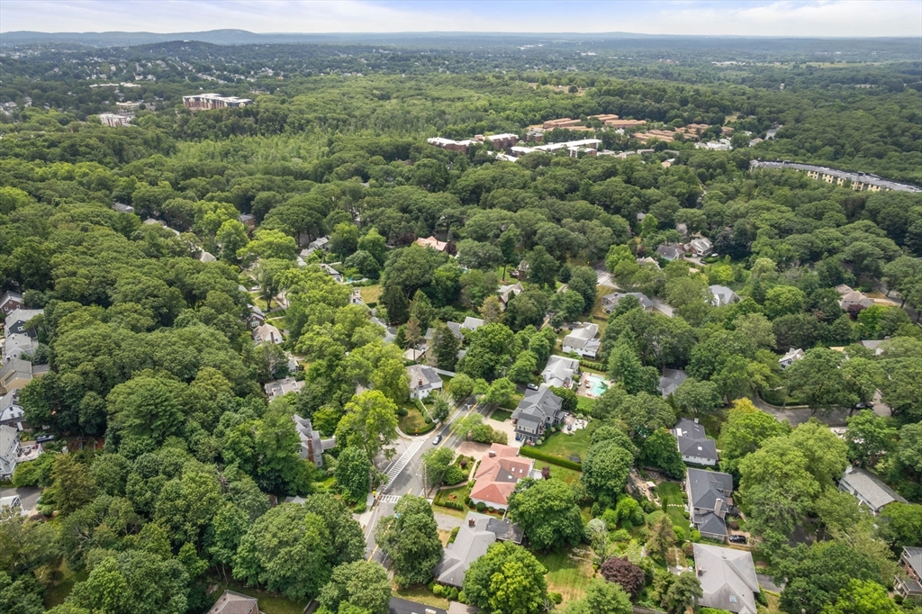 Brookline, Massachusetts, 02467, United States, 4 Bedrooms Bedrooms, ,3 BathroomsBathrooms,Residential,For Sale,1890241