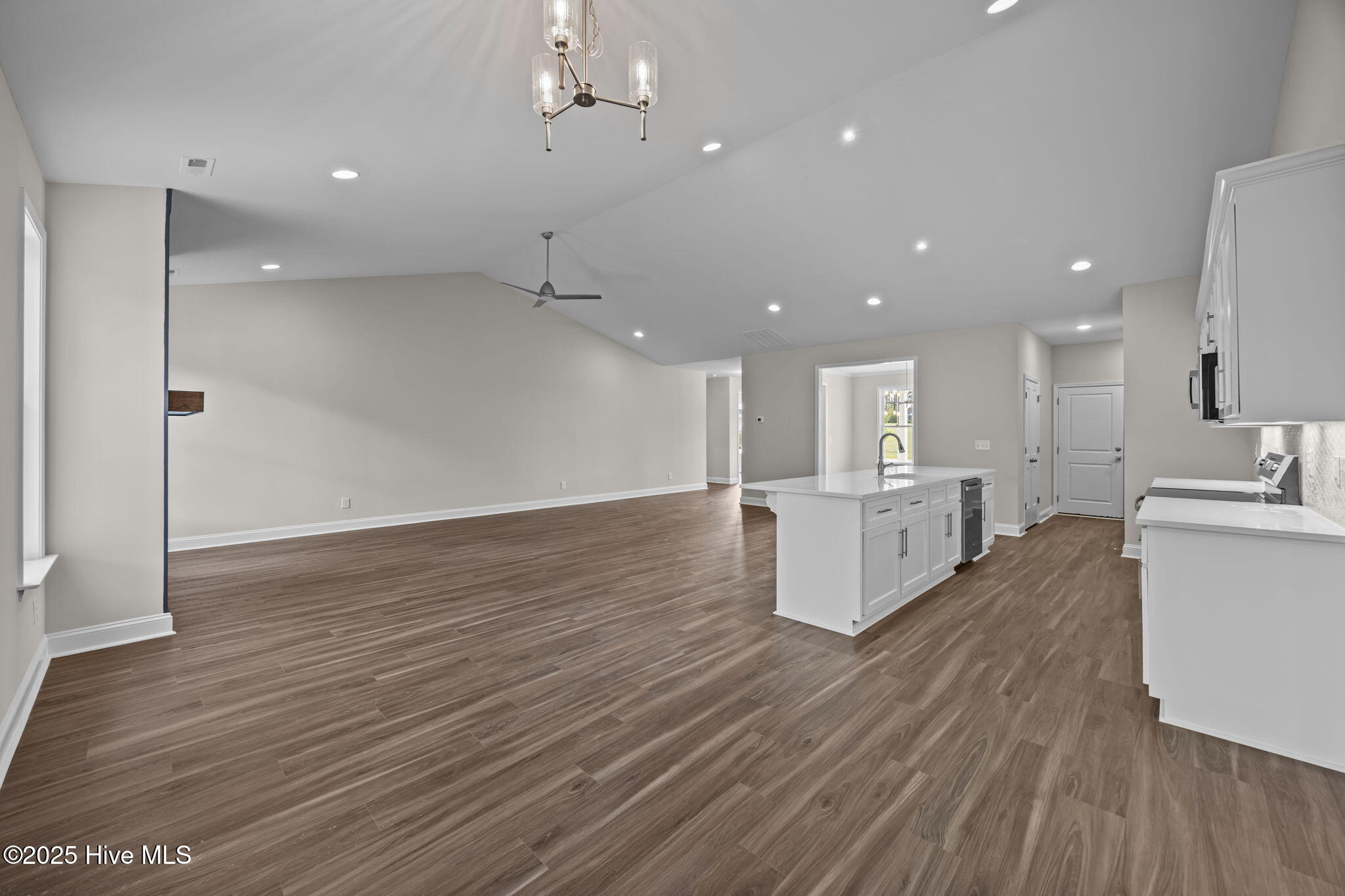 Battleboro, North Carolina, 27809, United States, 3 Bedrooms Bedrooms, ,3 BathroomsBathrooms,Residential,For Sale,1903365