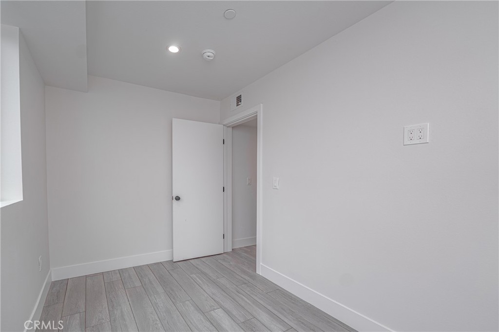 GARDENA, California, 90247, United States, ,Residential,For Sale,1810571