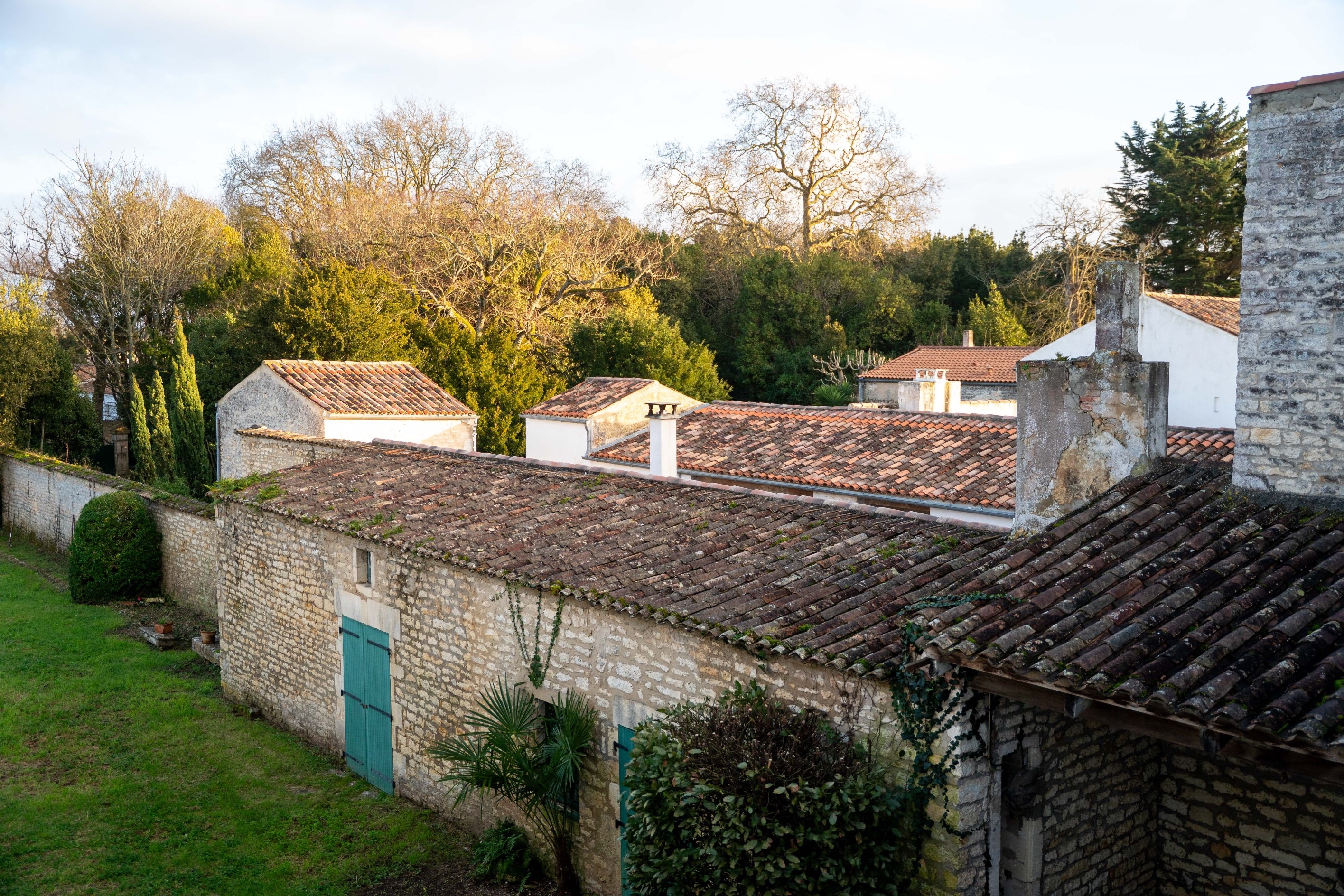  TOWNHOUSE IN THE HEART OF ST PIERRE D