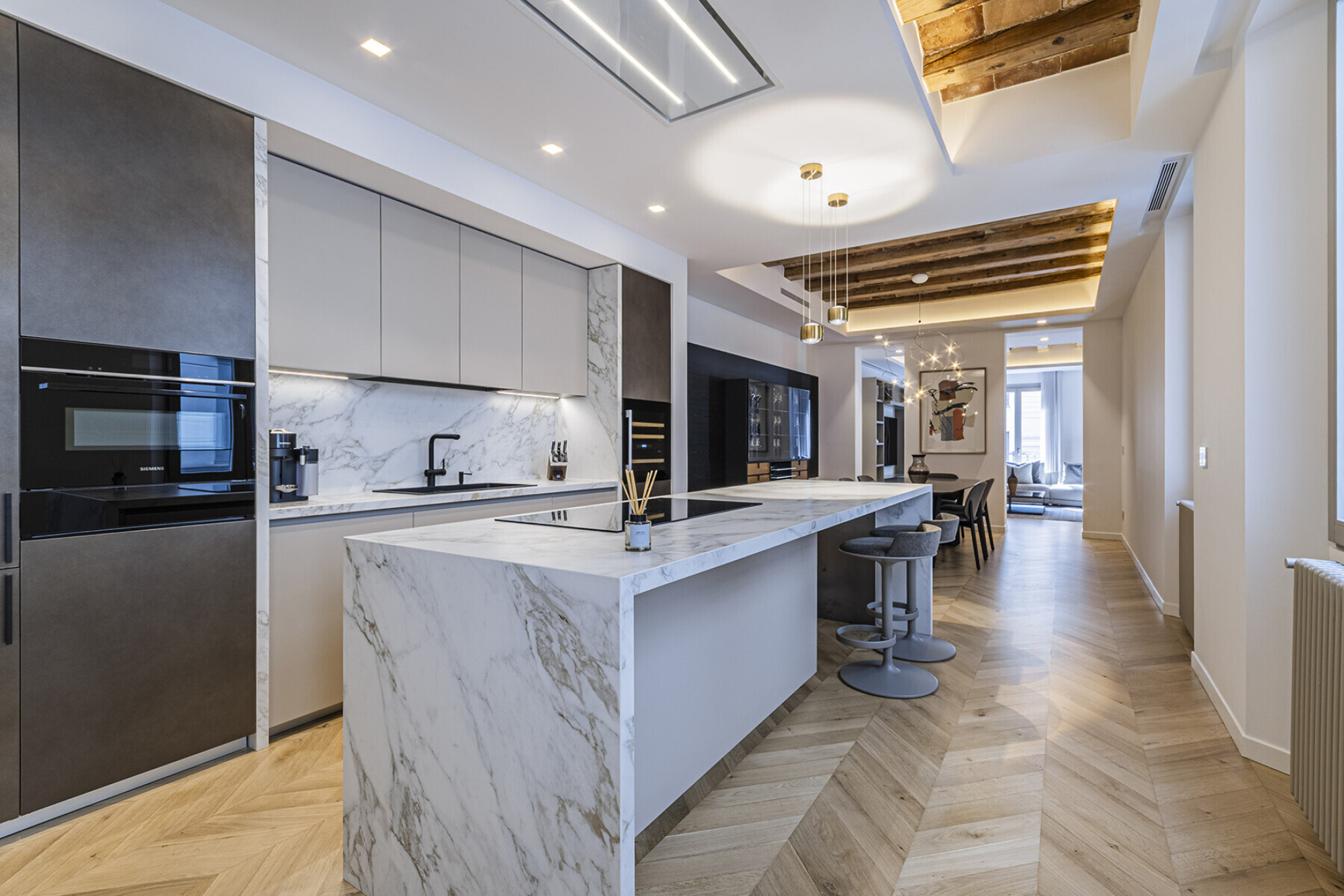  Extraordinary apartment in the heart of the Eixample district - 物件實景