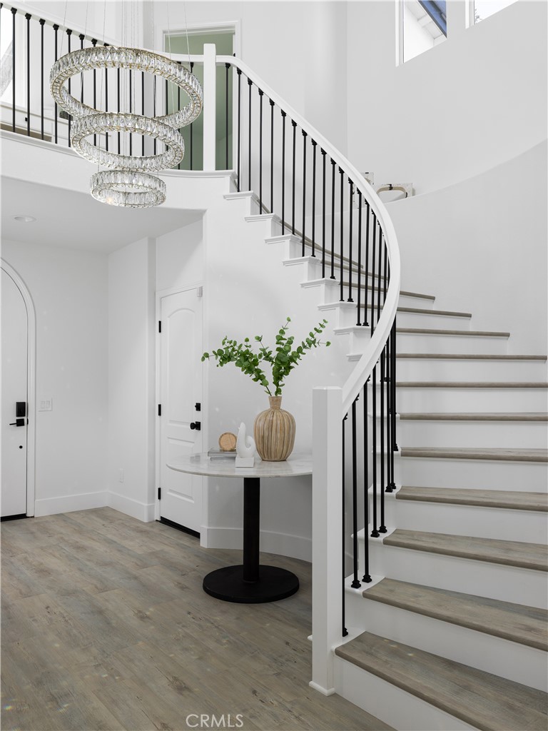 Huntington Beach, California, 92648, United States, 5 Bedrooms Bedrooms, ,1 BathroomBathrooms,Residential,For Sale,1732032