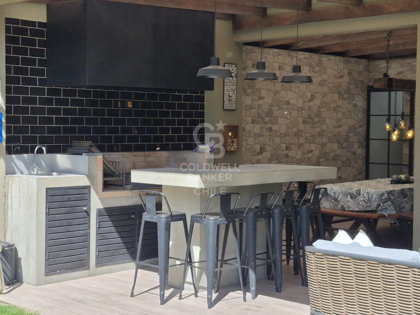 Colina, Chile, 4 Bedrooms Bedrooms, ,3 BathroomsBathrooms,Residential,For Sale,1959294