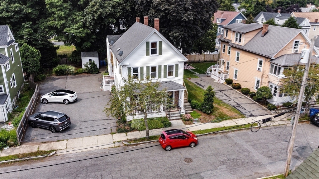 Wakefield, Massachusetts, 01880, United States, 4 Bedrooms Bedrooms, ,2 BathroomsBathrooms,Residential,For Sale,1976836
