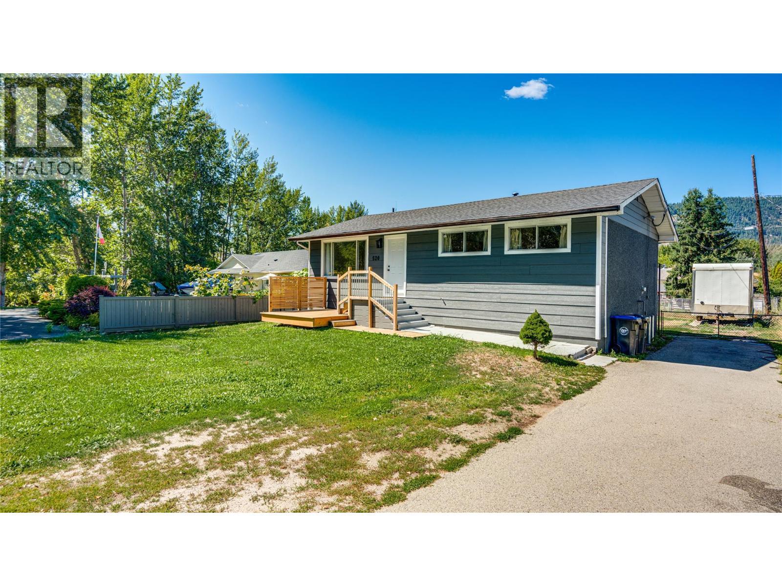 CHASE, British Columbia, V0E 1M0, CA, 5 Bedrooms Bedrooms, ,1 BathroomBathrooms,Residential,For Sale,1918383