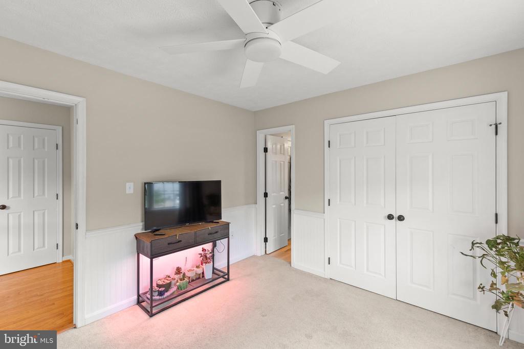 Winchester, Virginia, 22601, United States, 3 Bedrooms Bedrooms, ,2 BathroomsBathrooms,Residential,For Sale,1918203