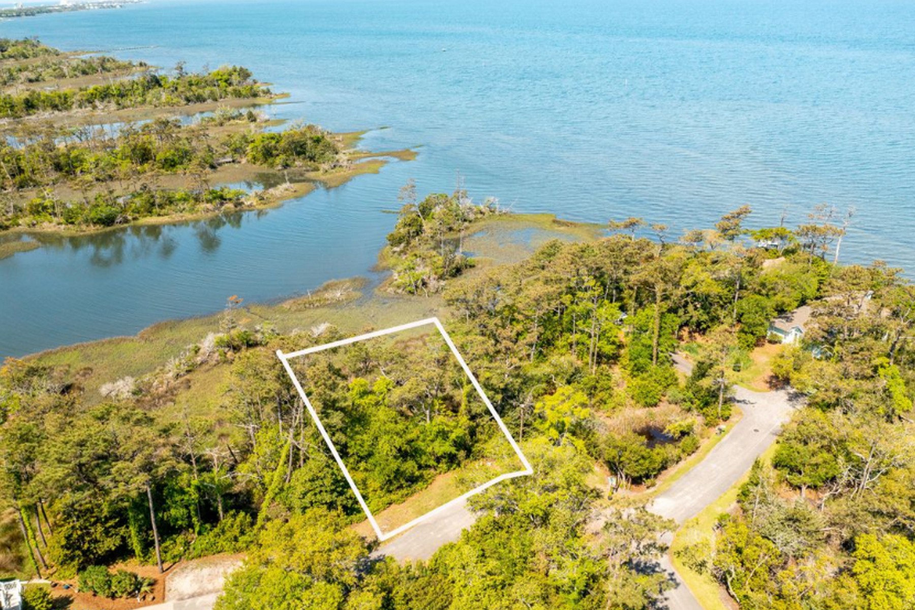  4 West Court, Pine Knoll Shores, NC 28512 - 物件實景