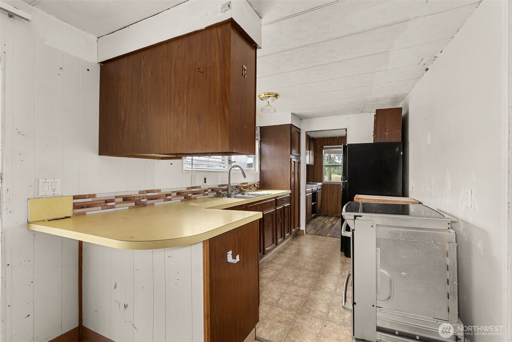 Montesano, Washington, 98563, United States, 4 Bedrooms Bedrooms, ,1 BathroomBathrooms,Residential,For Sale,1920317