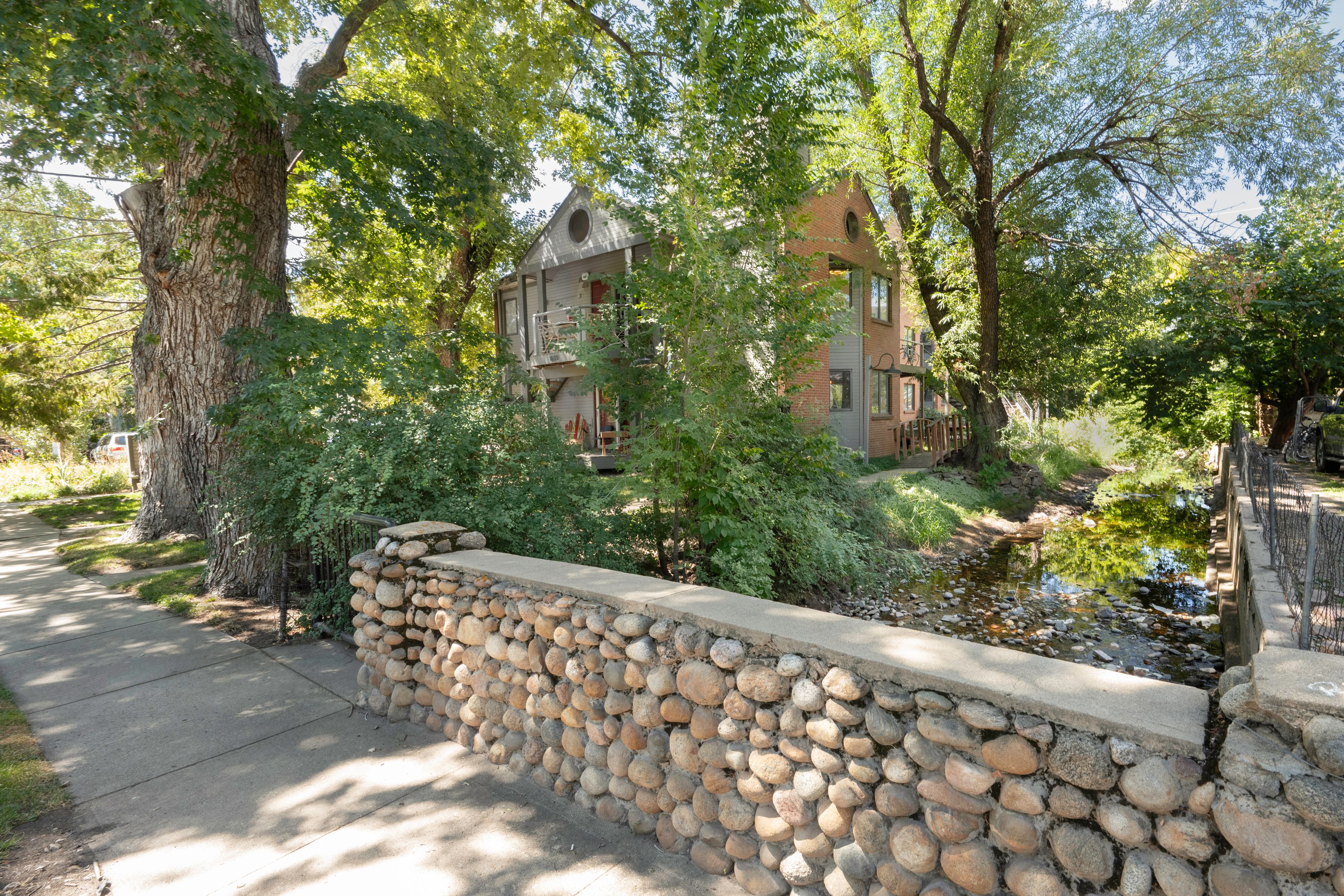  The Grove Creek Condominium Located In Downtown Boulder - 物件實景