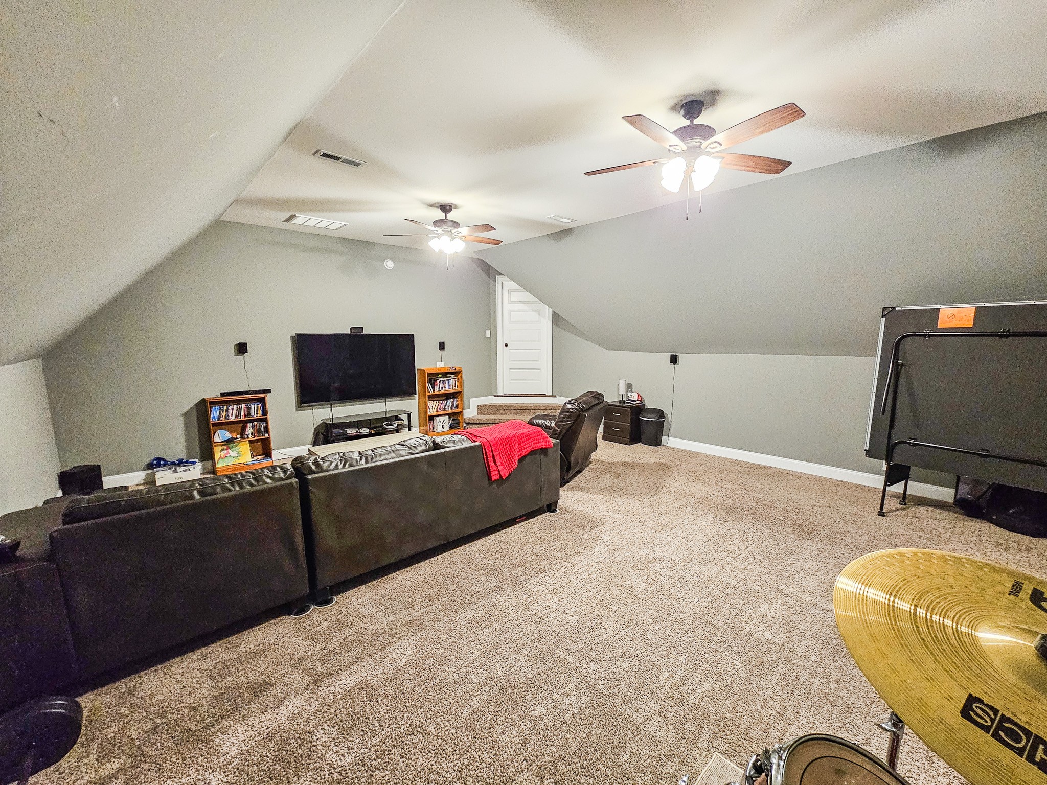 Christiana, Tennessee, 37037, United States, 4 Bedrooms Bedrooms, ,3 BathroomsBathrooms,Residential,For Sale,1903723