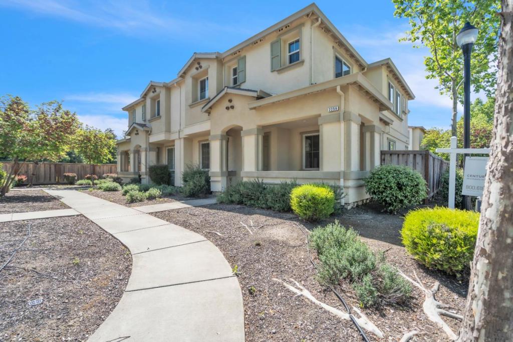 Fairfield, California, 94533, United States, 4 Bedrooms Bedrooms, ,3 BathroomsBathrooms,Residential,For Sale,2033917