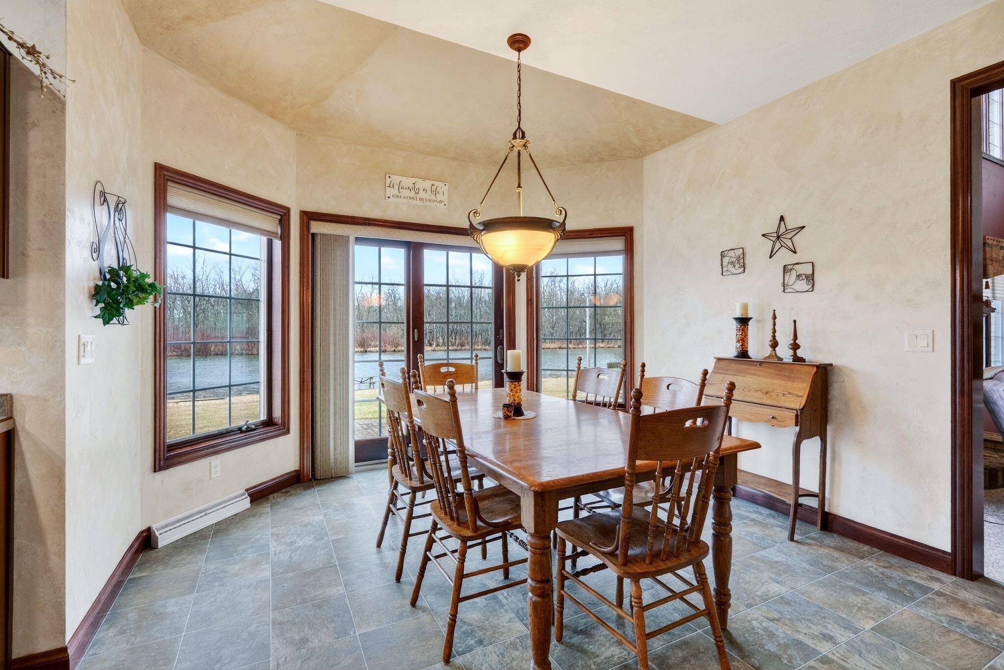 Kaukauna, Wisconsin, 54130-3934, United States, 4 Bedrooms Bedrooms, ,4 BathroomsBathrooms,Residential,For Sale,2034121