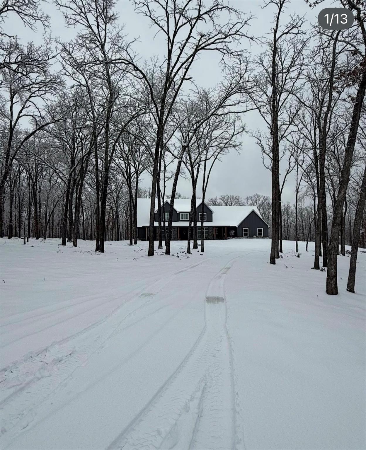 Paris, Texas, 75462, United States, 6 Bedrooms Bedrooms, ,5 BathroomsBathrooms,Residential,For Sale,1982546