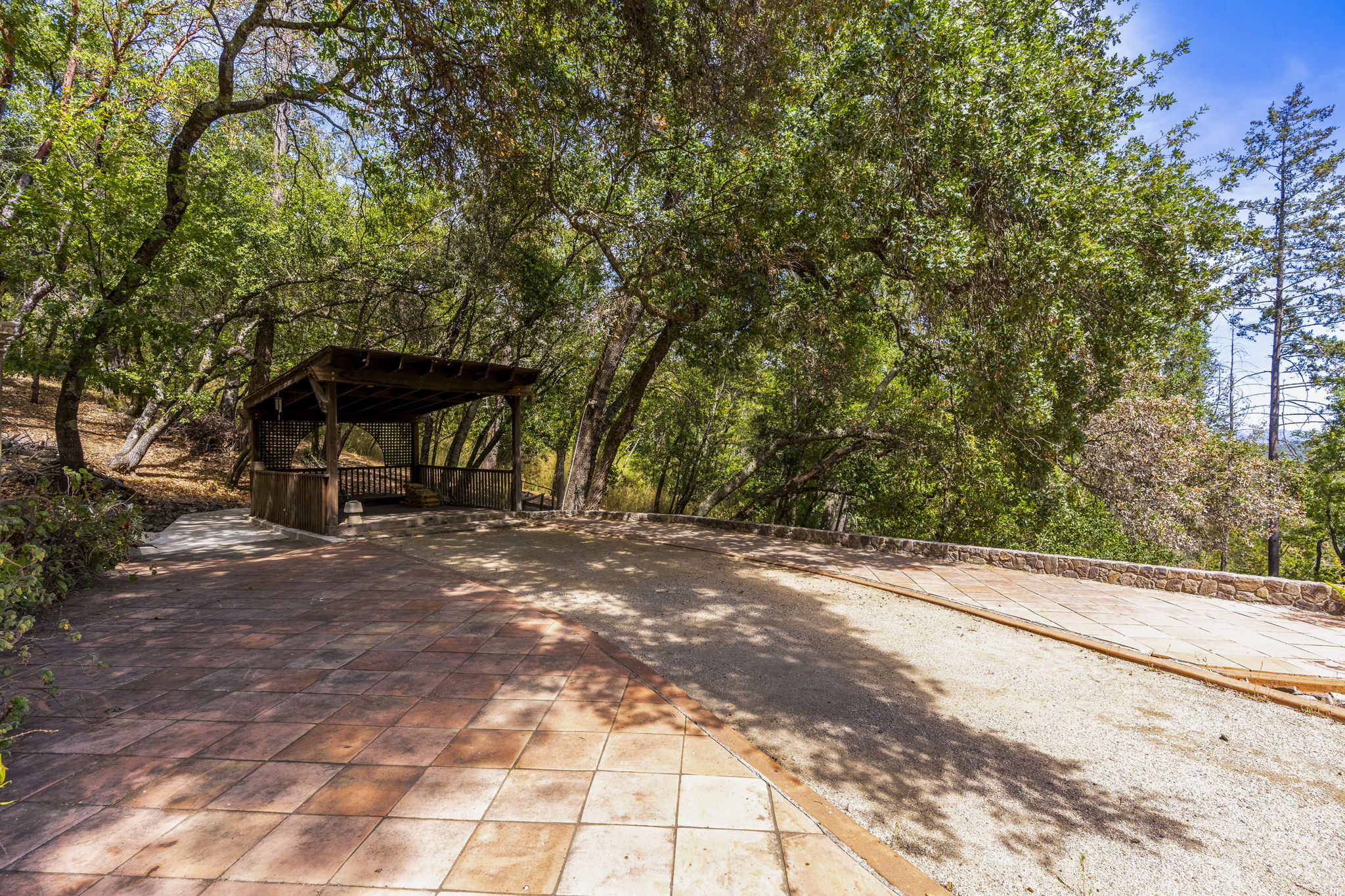  2145 NW Mount Veeder Rd - 物件實景