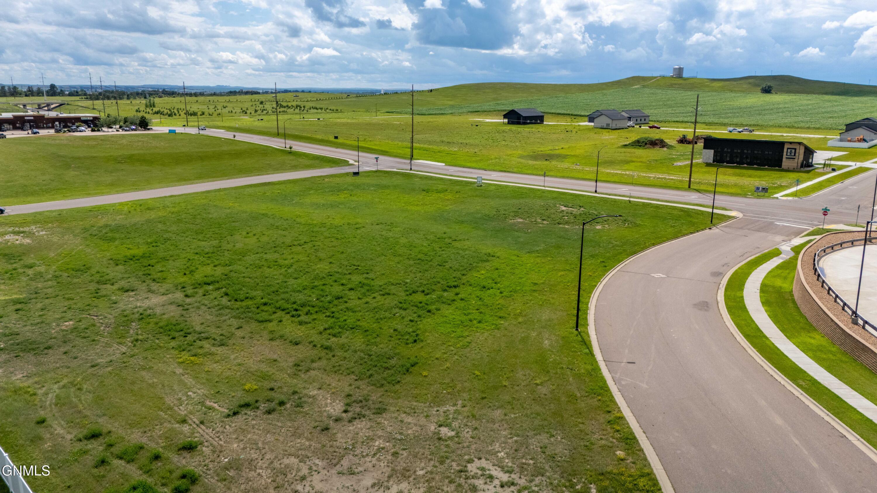 Dickinson, North Dakota, 58601, United States, ,Land,For Sale,1981177
