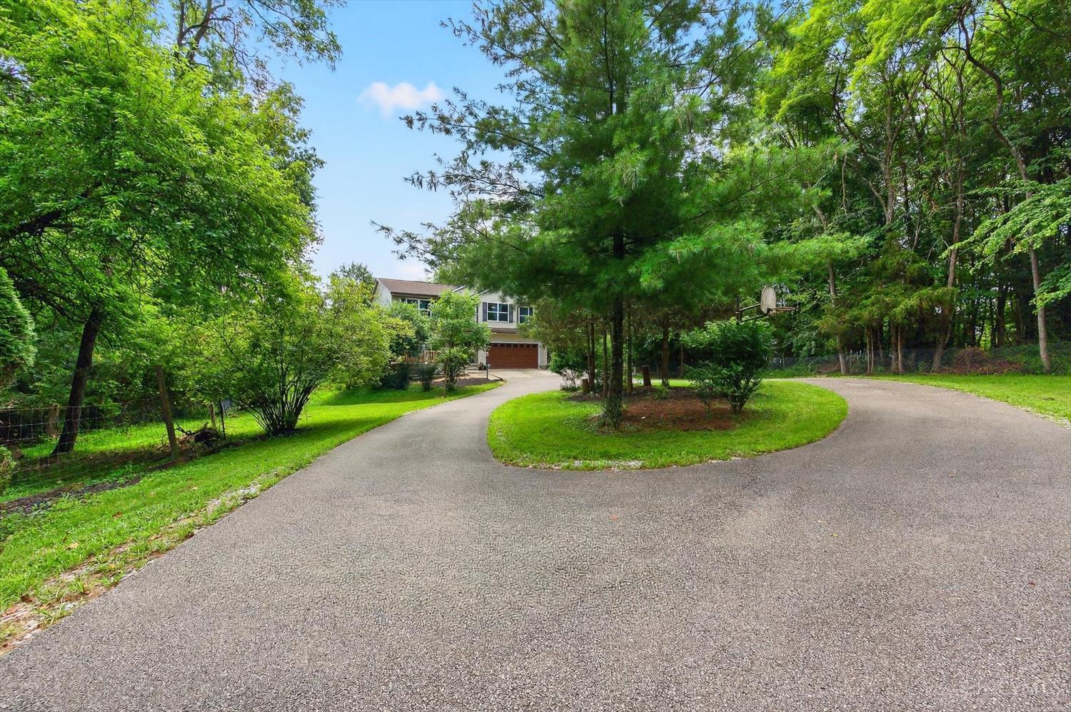 Goshen Twp, Ohio, 45122, United States, 4 Bedrooms Bedrooms, ,3 BathroomsBathrooms,Residential,For Sale,1910937