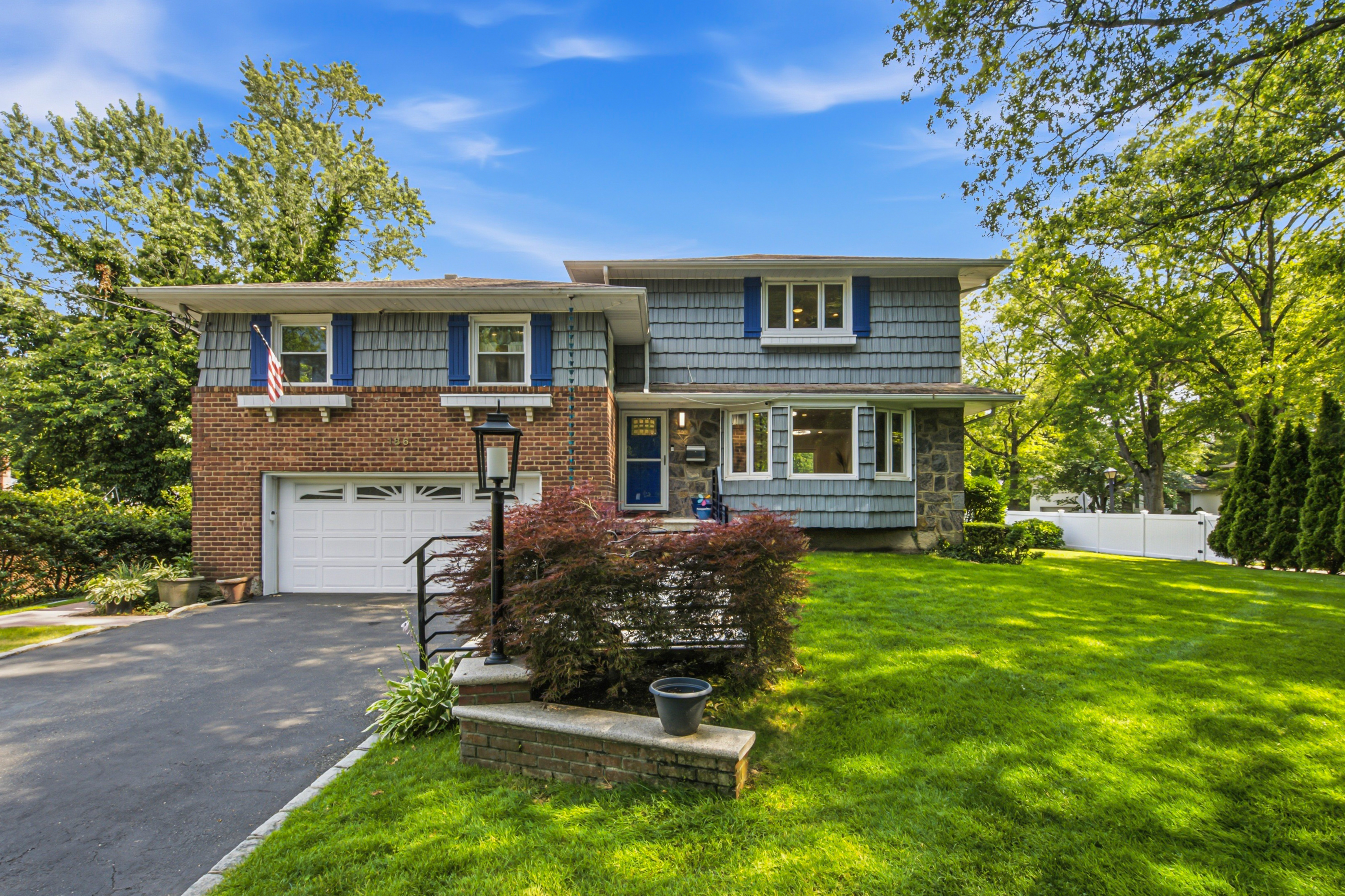  186 N Stratford, Roslyn Heights, NY, 11577 - 物件實景