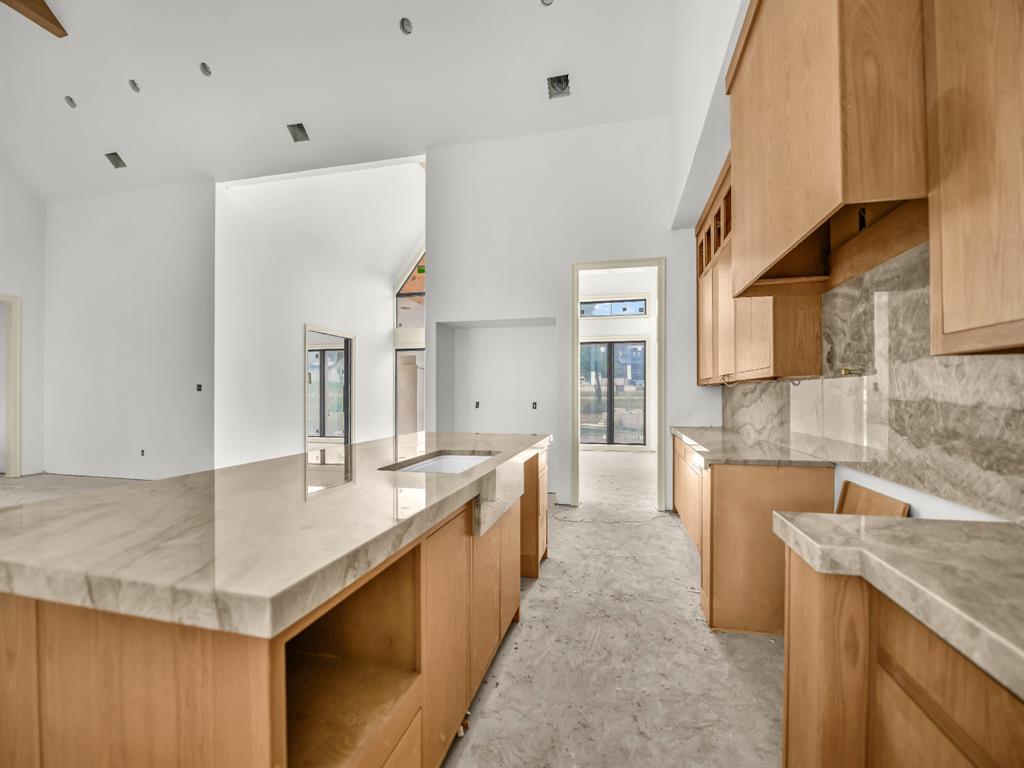 Weatherford, Texas, 76087, United States, 5 Bedrooms Bedrooms, ,6 BathroomsBathrooms,Residential,For Sale,2014526