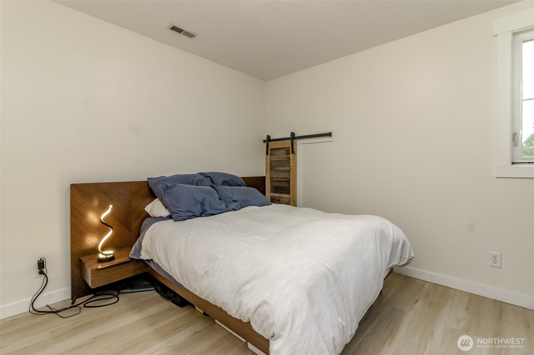 Edgewood, Washington, 98371, United States, 3 Bedrooms Bedrooms, ,2 BathroomsBathrooms,Residential,For Sale,1977007