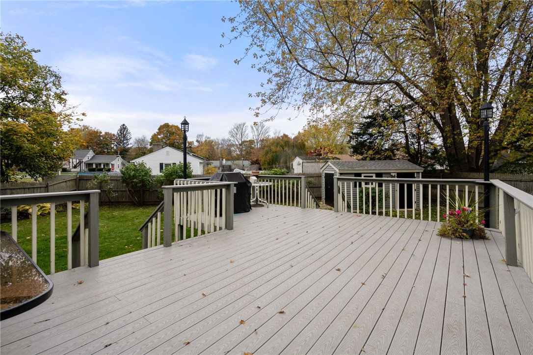 North Kingstown, Rhode Island, 02852, United States, 4 Bedrooms Bedrooms, ,2 BathroomsBathrooms,Residential,For Sale,1987787