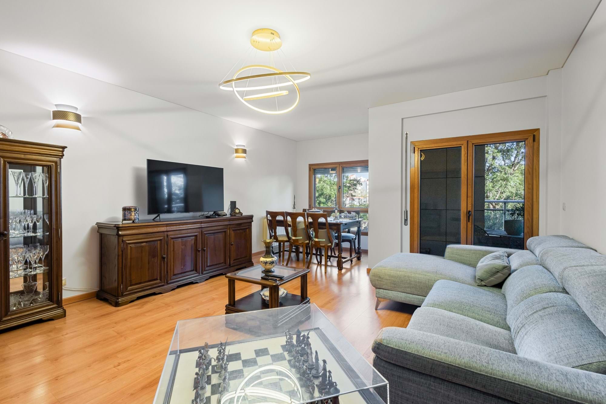 Vila Franca de Xira, Lisbon, 2615-399, PT, 3 Bedrooms Bedrooms, ,2 BathroomsBathrooms,Residential,For Sale,1999815