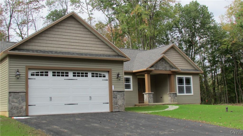 Phoenix, New York, 13135, United States, 3 Bedrooms Bedrooms, ,3 BathroomsBathrooms,Residential,For Sale,1996812