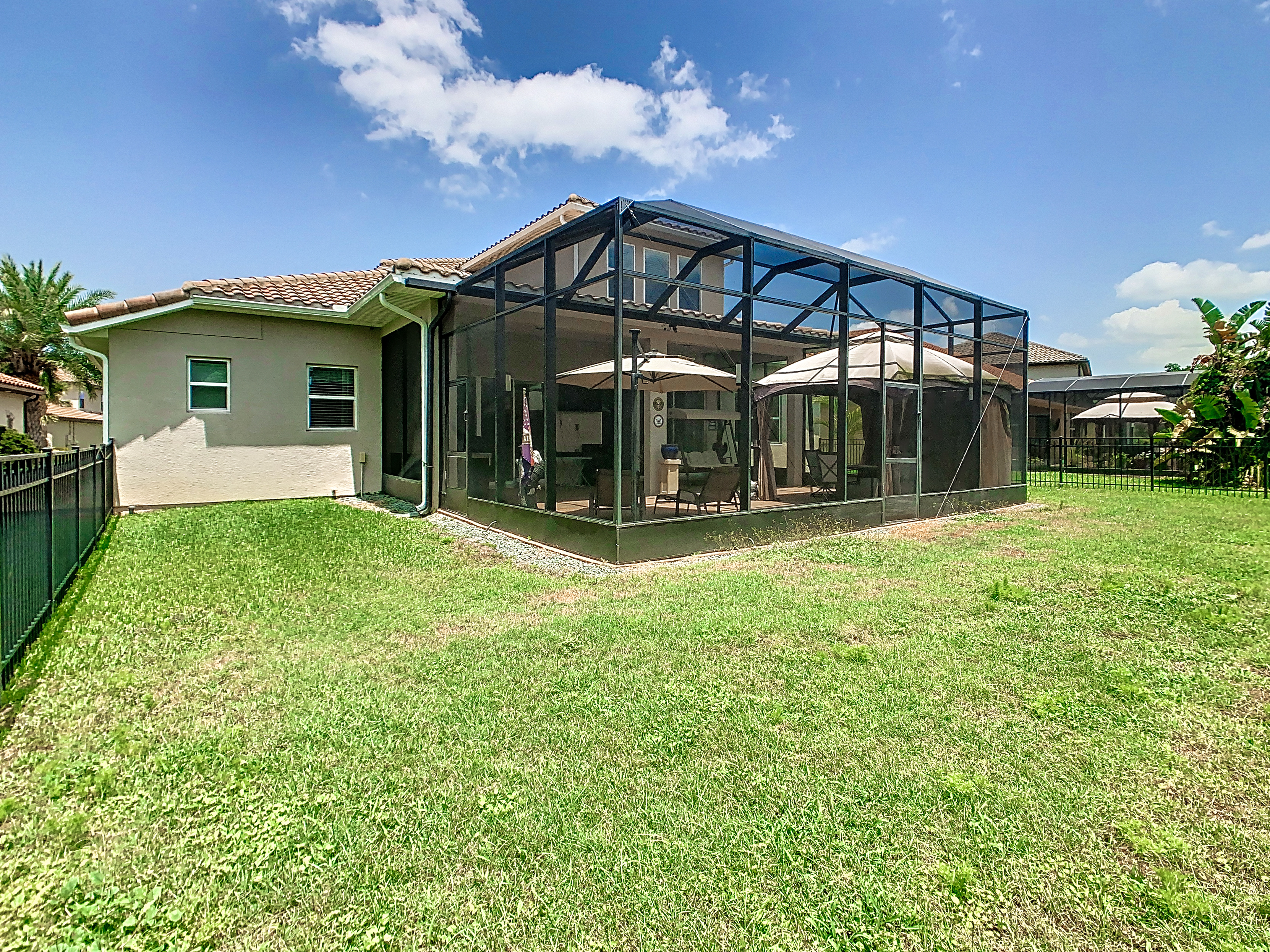 KISSIMMEE, Florida, 34746, United States, 4 Bedrooms Bedrooms, ,4 BathroomsBathrooms,Residential,For Sale,1976341