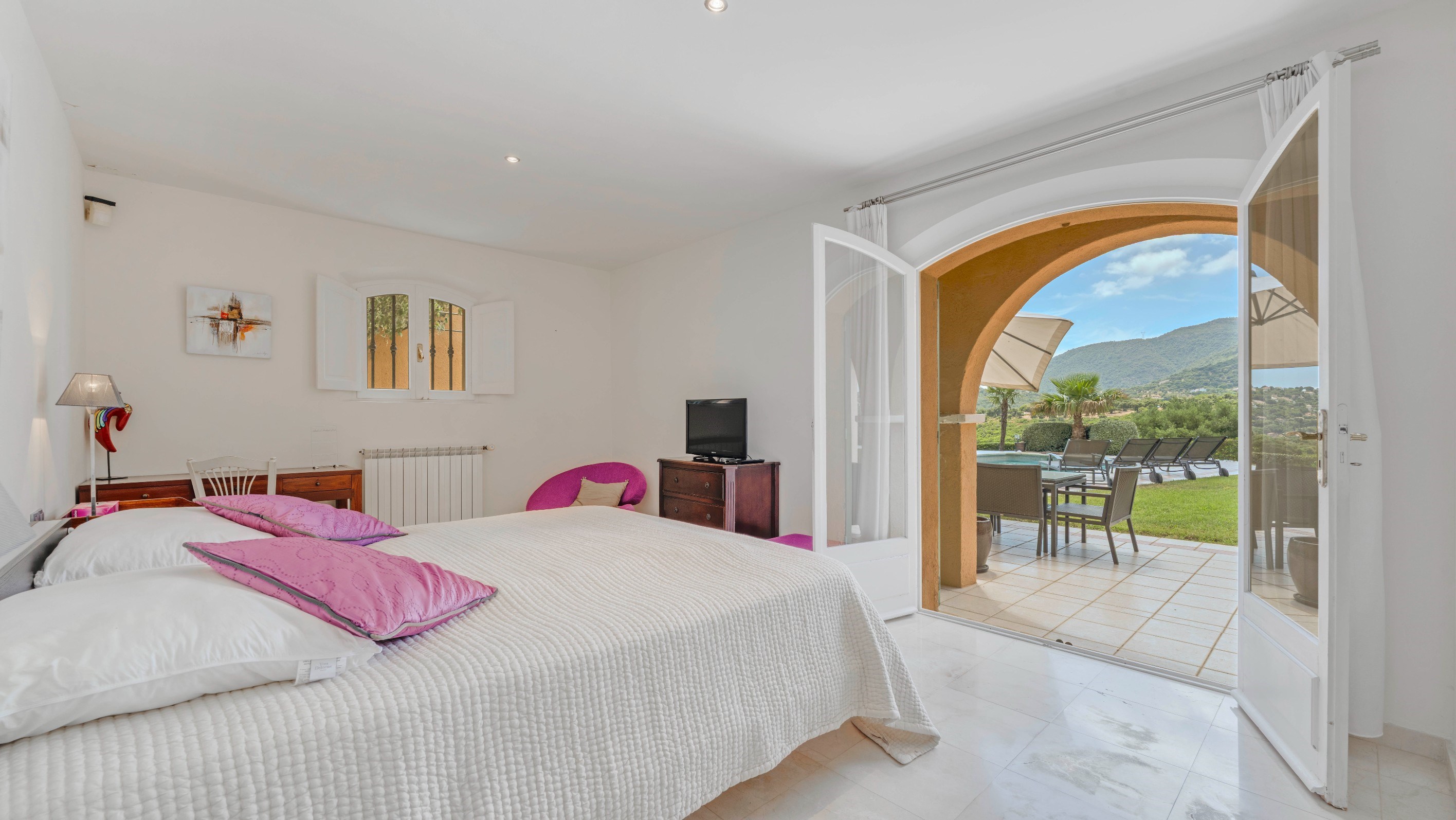  Prestigious Provençal estate with panoramic sea views in Cavalaire-sur-Mer - 物件實景