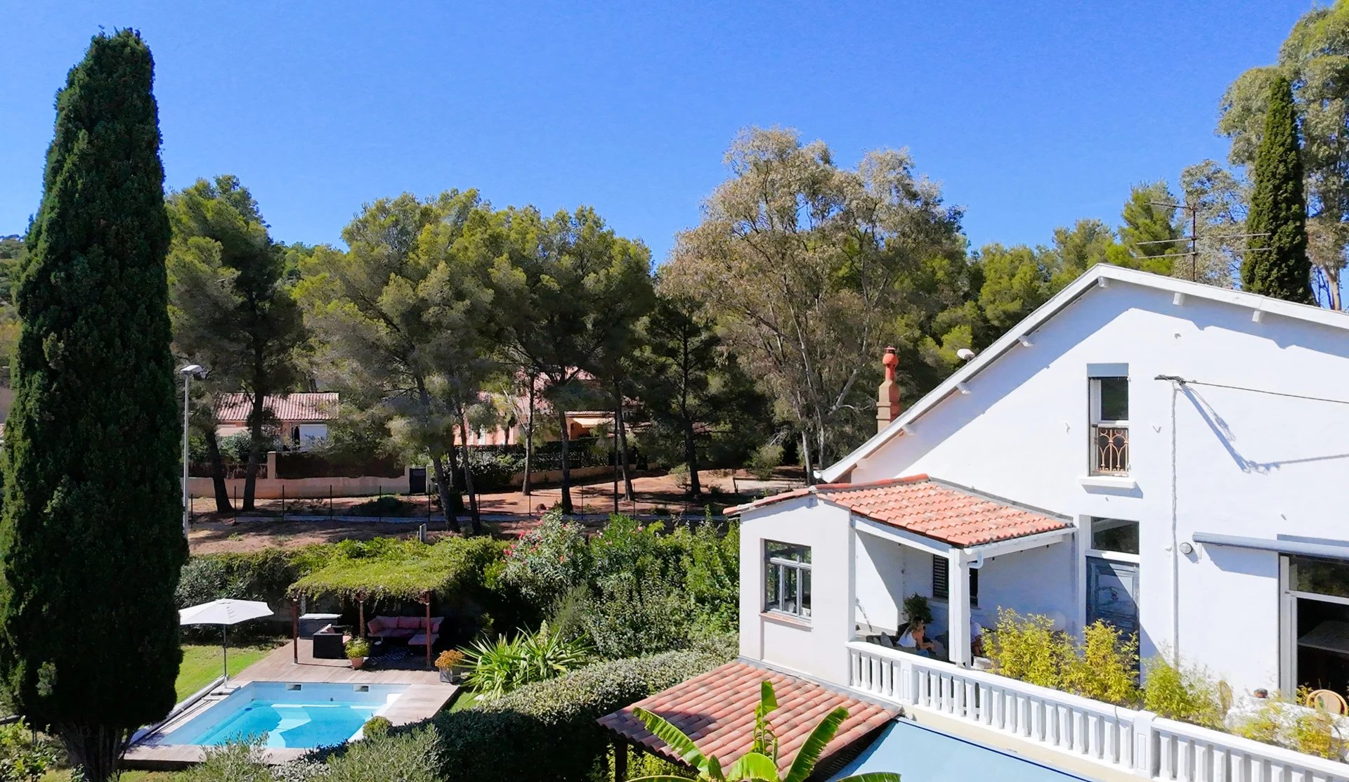 Bormes-les-Mimosas, Provence-Alpes-Côte d’Azur, 83230, FR, 5 Bedrooms Bedrooms, ,Residential,For Sale,1942305