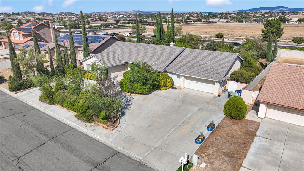 Apple Valley, California, 92308, United States, 5 Bedrooms Bedrooms, ,4 BathroomsBathrooms,Residential,For Sale,1941595