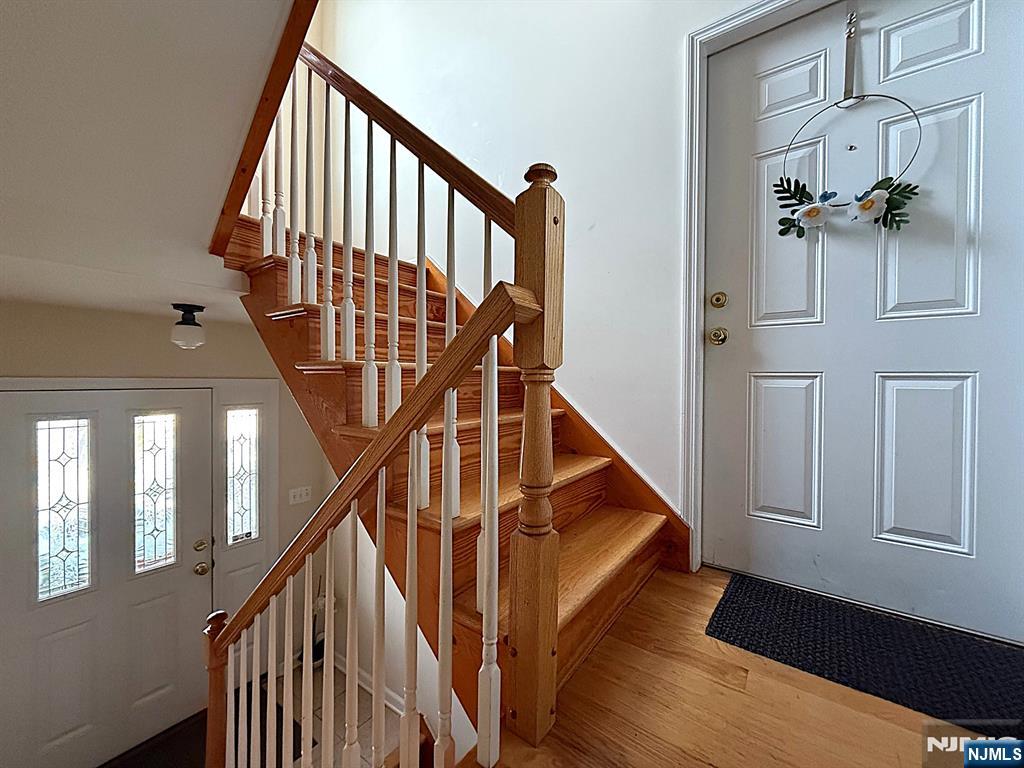 Harrison, New Jersey, 07029, United States, 5 Bedrooms Bedrooms, ,5 BathroomsBathrooms,Residential,For Sale,1985698