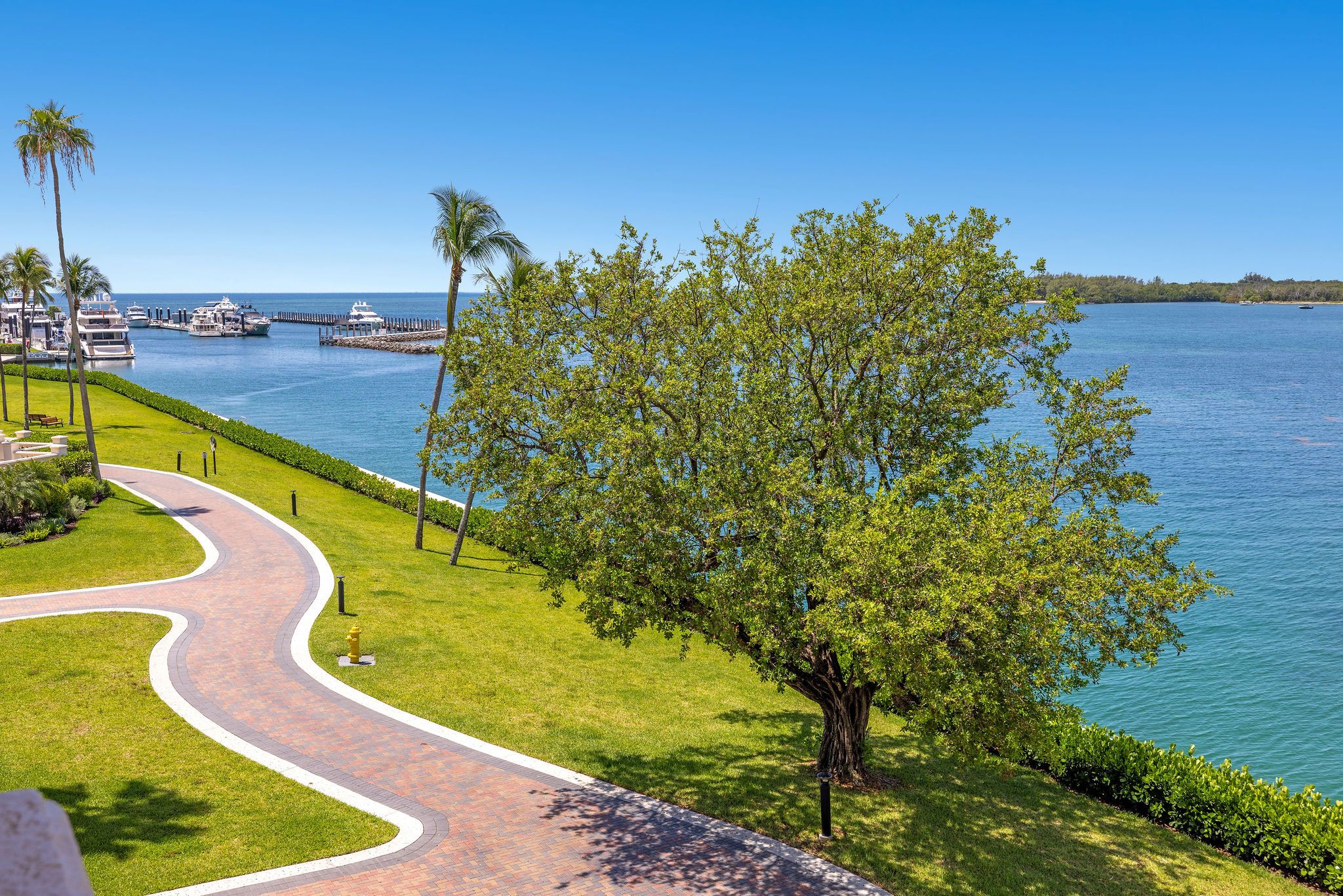  2432 Fisher Island Dr, Miami Beach, FL, 33109 - 物件實景