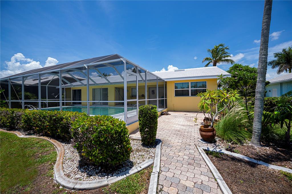 Punta Gorda, Florida, 33950, United States, 2 Bedrooms Bedrooms, ,2 BathroomsBathrooms,Residential,For Sale,1903720