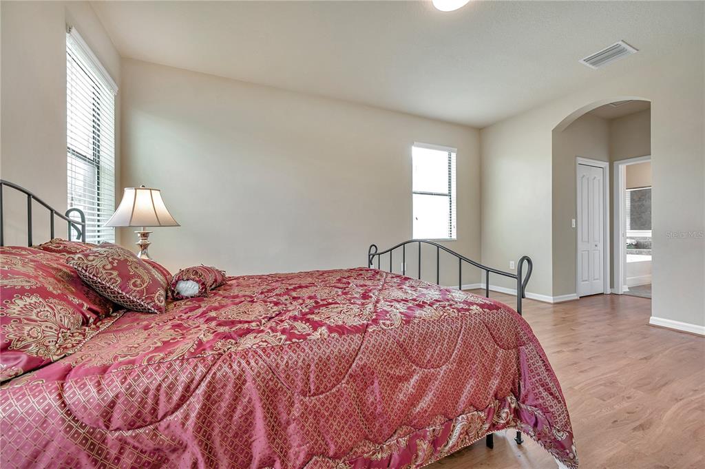 Wesley Chapel, Florida, 33545, United States, 5 Bedrooms Bedrooms, ,3 BathroomsBathrooms,Residential,For Sale,1941692