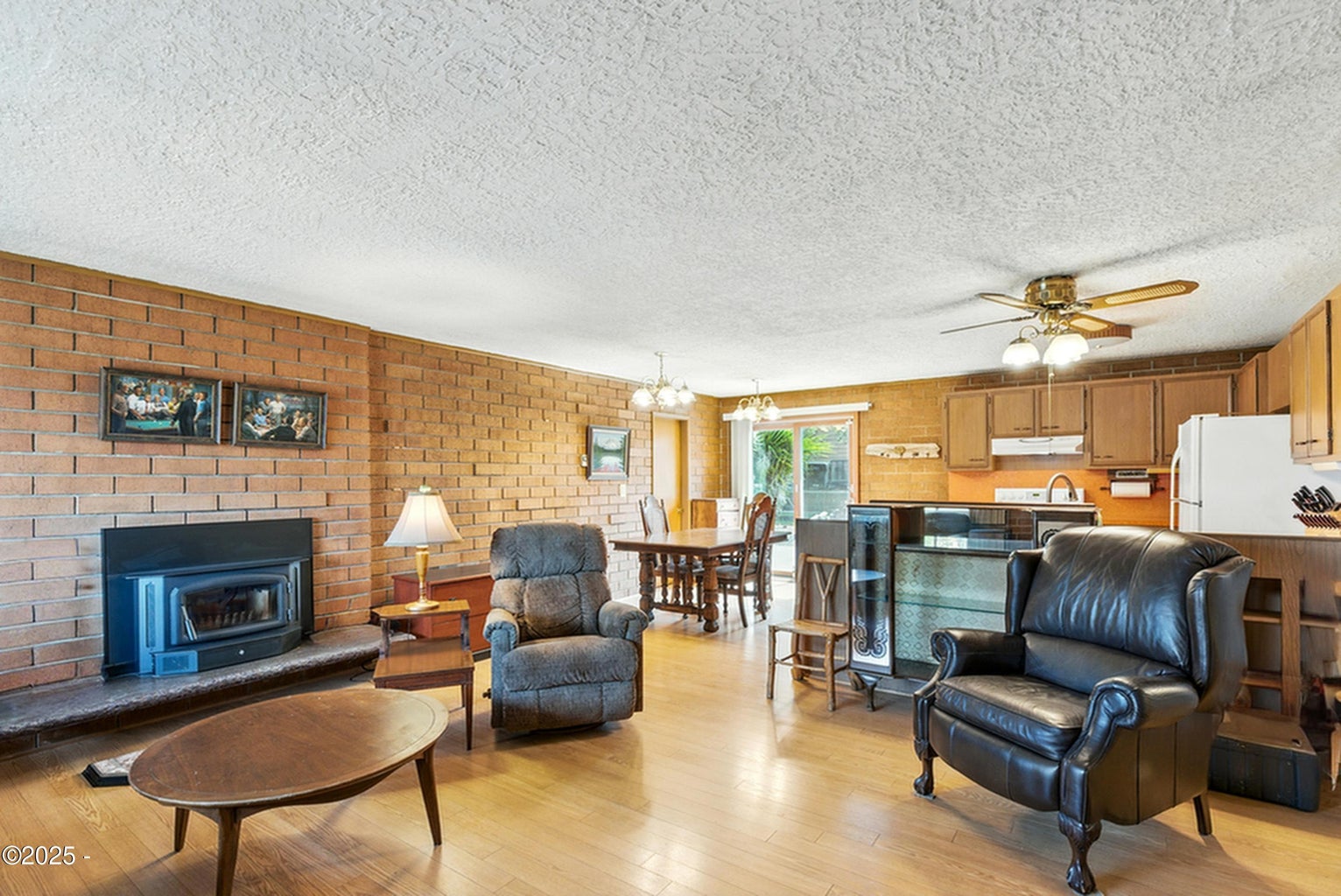 Pacific City, Oregon, 97135, United States, 3 Bedrooms Bedrooms, ,2 BathroomsBathrooms,Residential,For Sale,1921981
