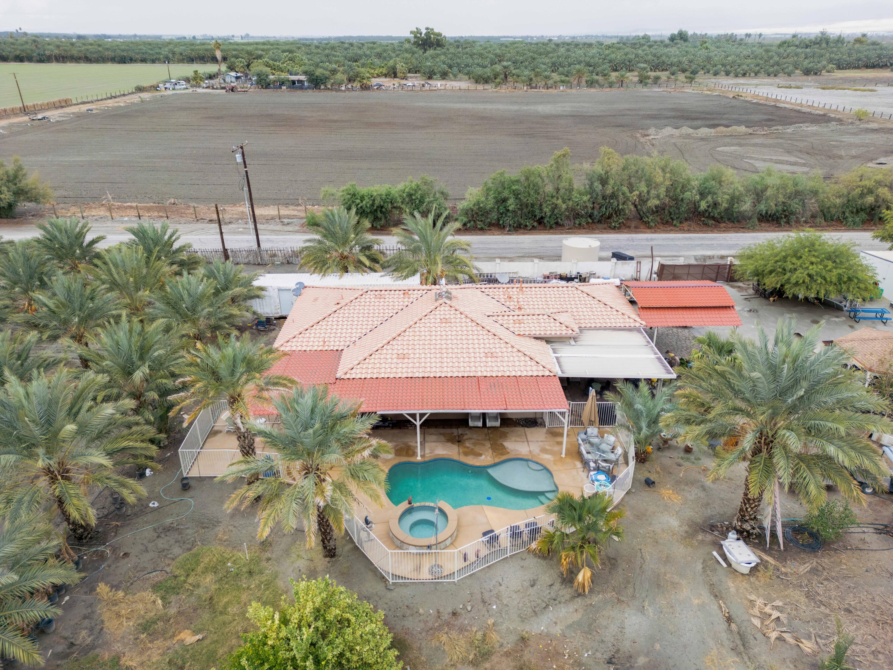 Thermal, California, 92274, United States, 3 Bedrooms Bedrooms, ,4 BathroomsBathrooms,Residential,For Sale,2006584