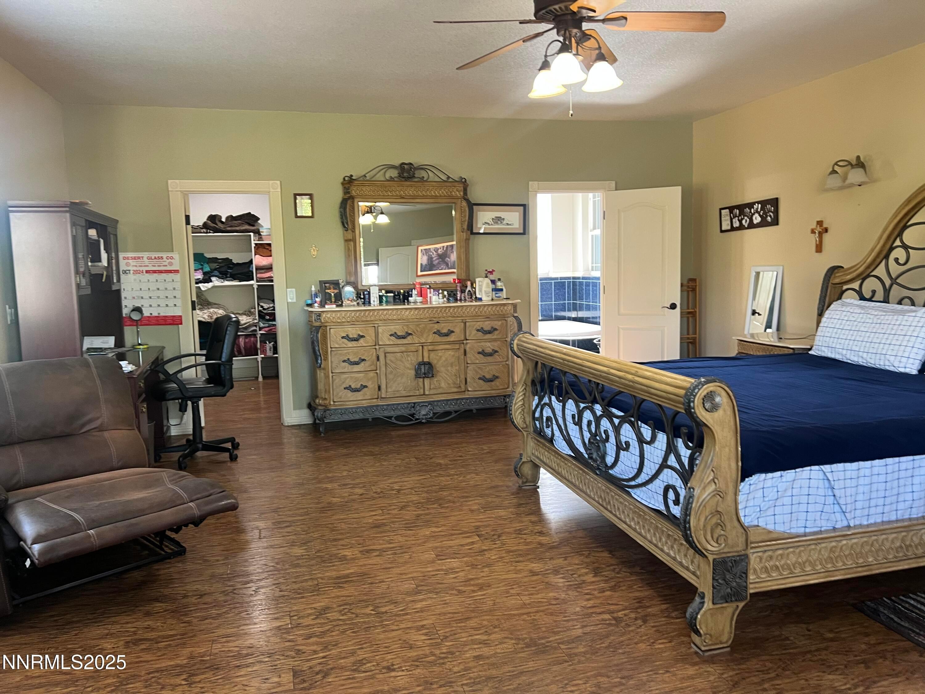 Sparks, Nevada, 89436, United States, 6 Bedrooms Bedrooms, ,4 BathroomsBathrooms,Residential,For Sale,1838343