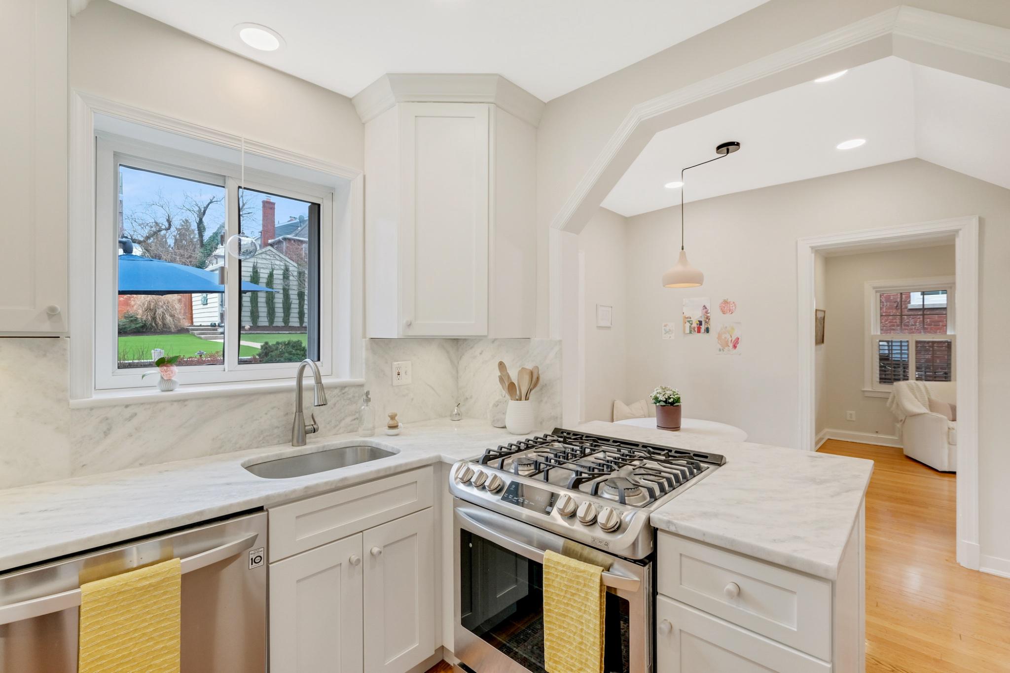  5464 30th Place NW, Washington, DC, 20015 - 物件實景