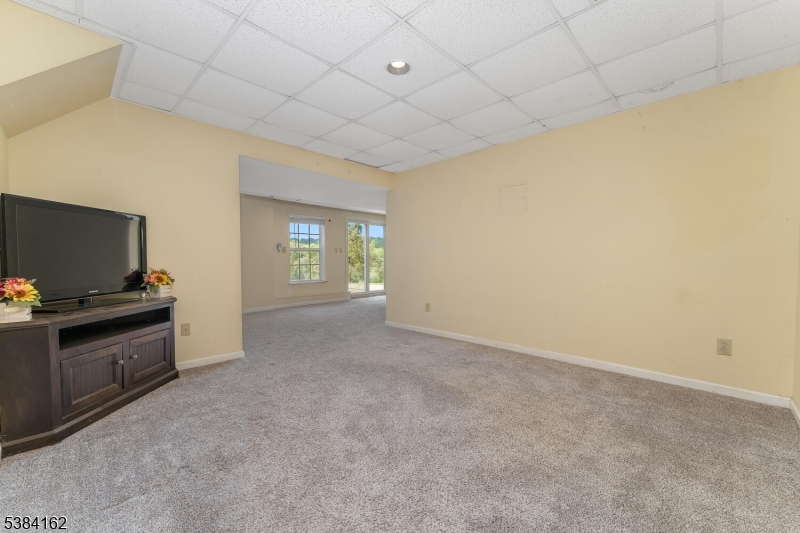 Oxford, New Jersey, 07863, United States, 4 Bedrooms Bedrooms, ,3 BathroomsBathrooms,Residential,For Sale,1981869